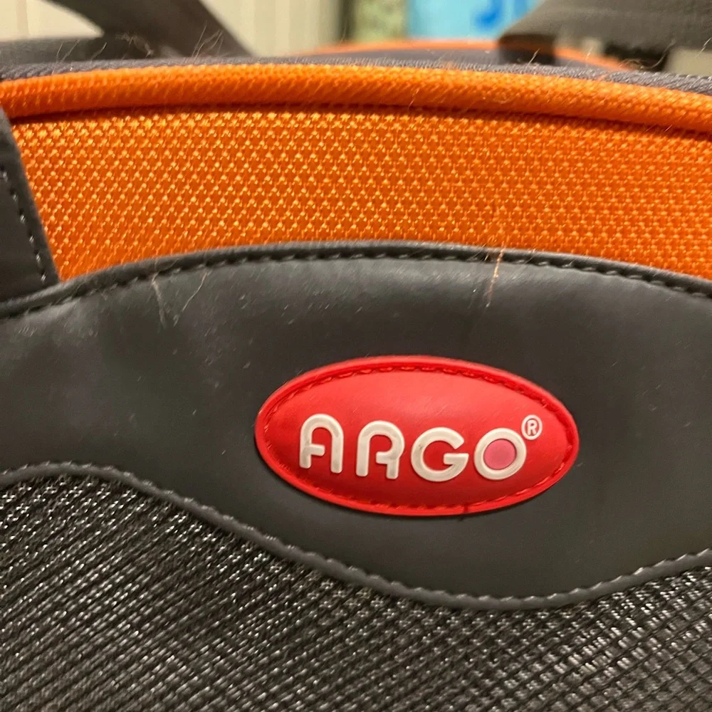 Argo orange dog carrier